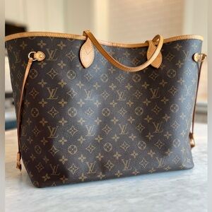 Louis Vuitton Neverfull GM with Beige Interior